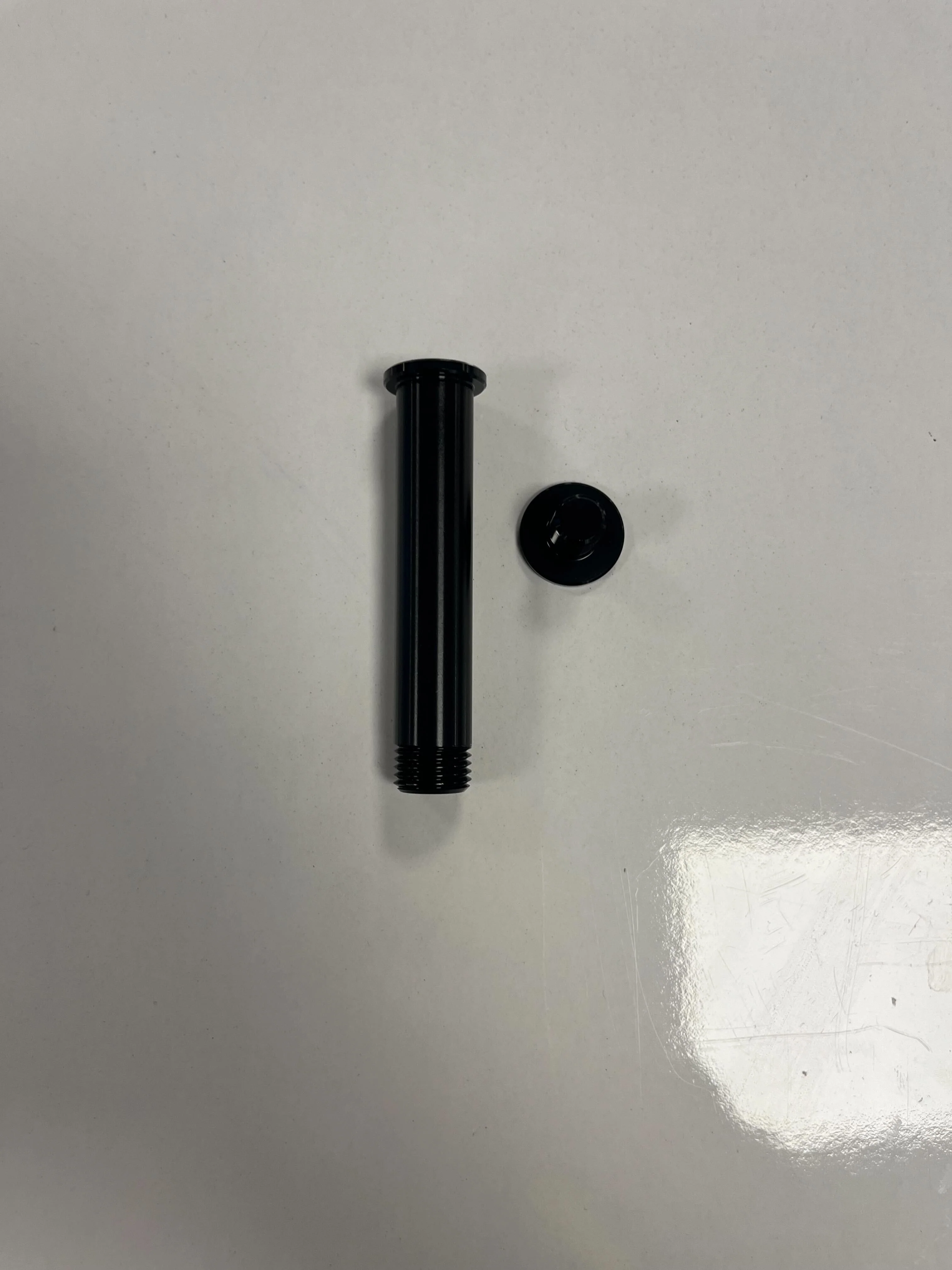 Kona Spares - Bolts - CMPBTOP4 - Rocker to Seat Tube axel and bolt Operator 27.5 2018