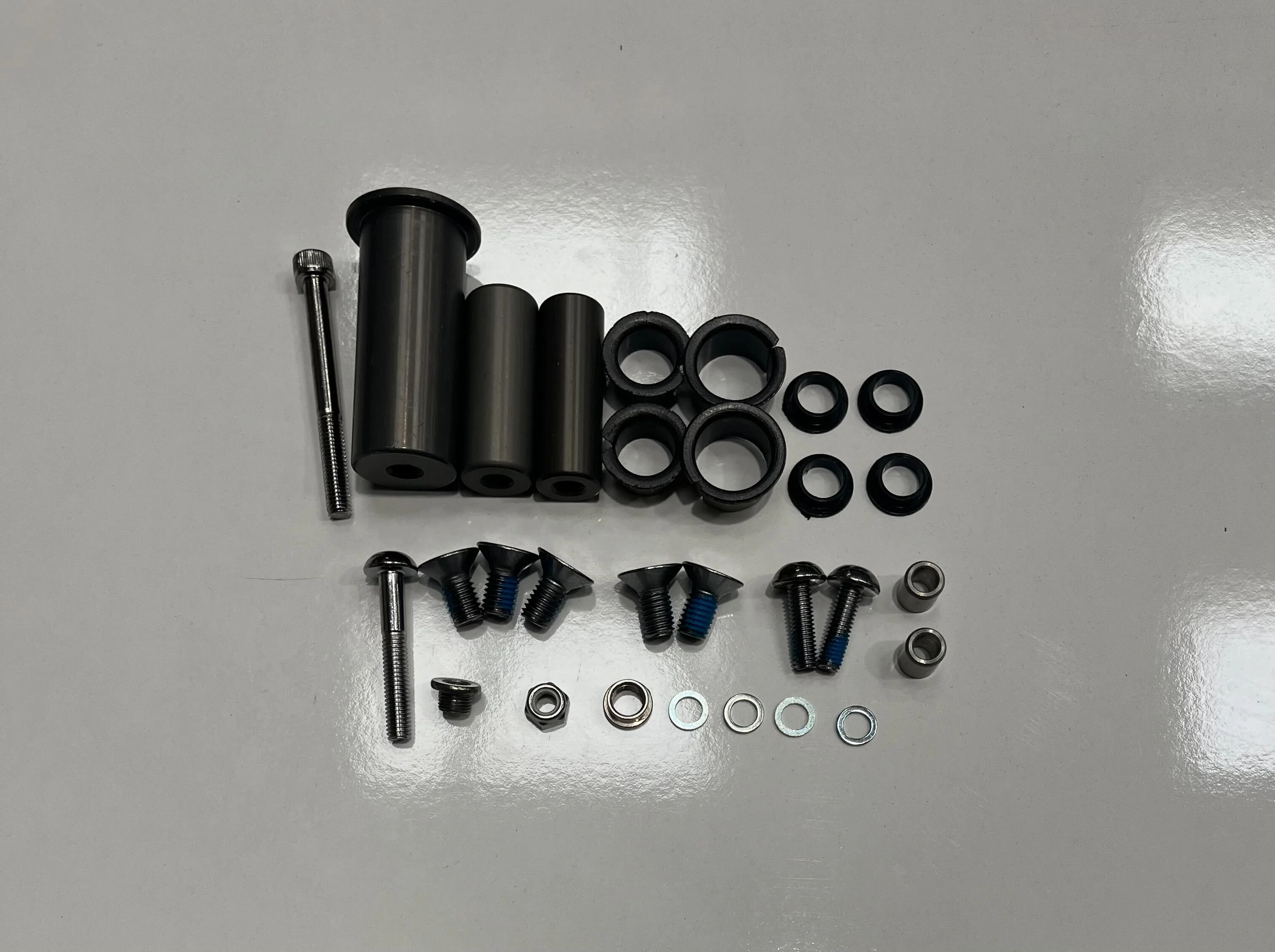 Bearing Kits - CMPDHBK01 - Bushing Kit DH#1 2004